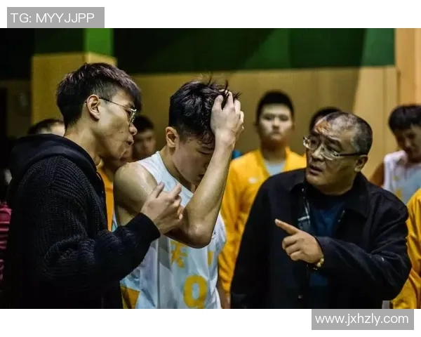 与刘伟畅谈篮球生涯的点滴与成长之路